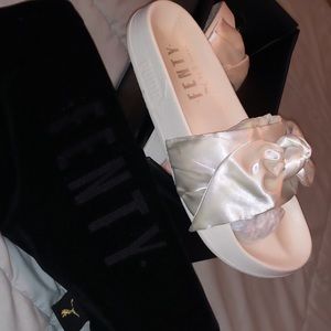 Rihanna Fenty Bow Slides